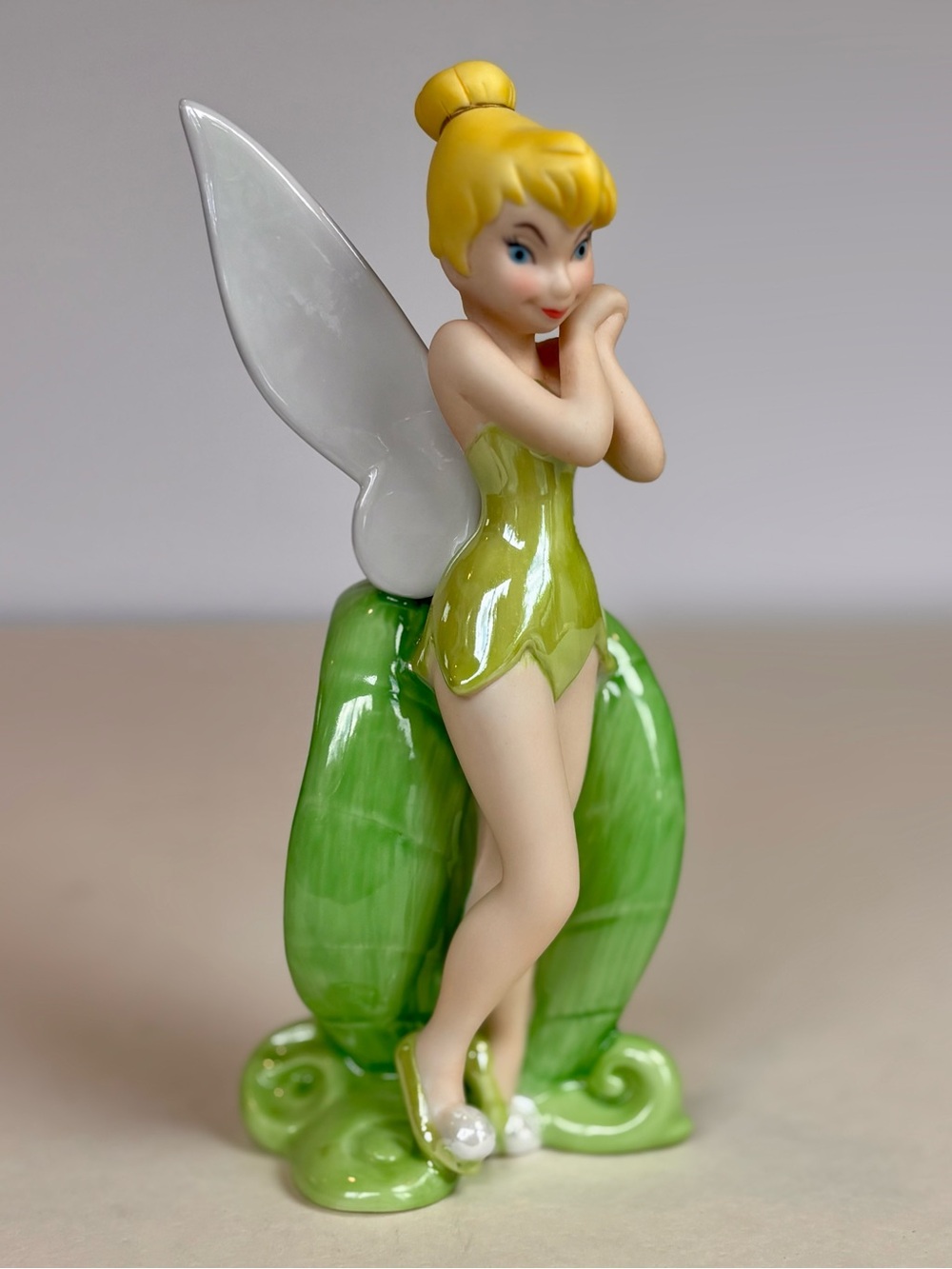 Disney Tinker Bell Ceramic Figurine Standing on Leaf Base 5.5” Collectible